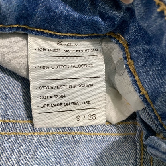 KanCan Jeans - Picture 2 of 2